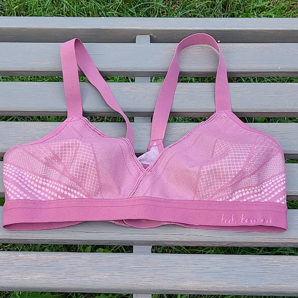 Lululemon Awake to Lace Bra - Picture 4 of 7